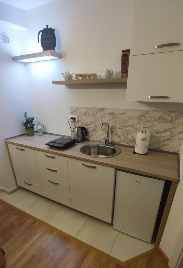 Apartmani Stari Aerodrom Podgorica Exteriér fotografie