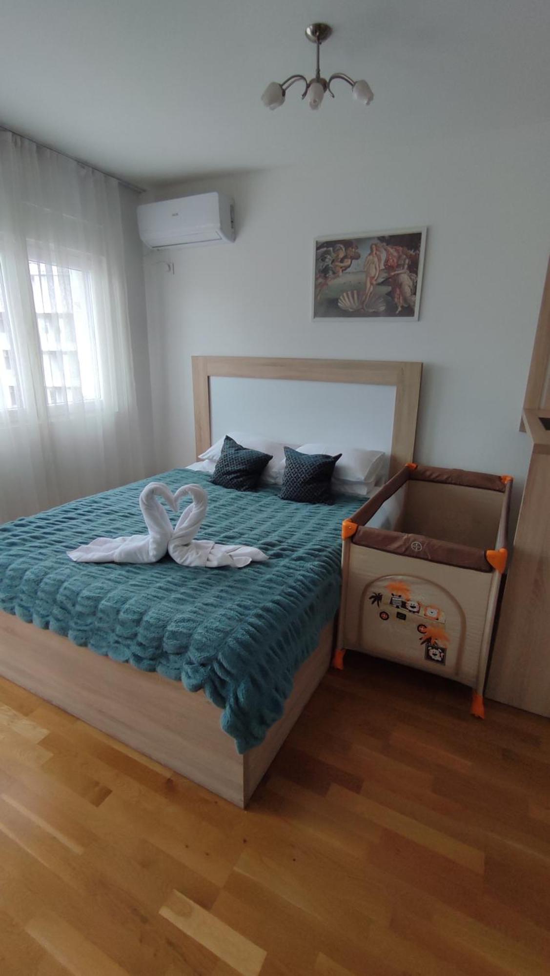 Apartmani Stari Aerodrom Podgorica Exteriér fotografie